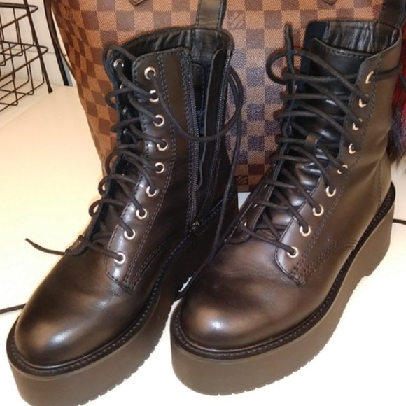 Steve Madden Twister Chunky Lace Up Combat Boot - Picture 4 of 4